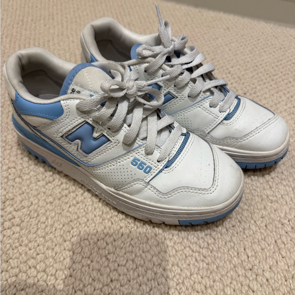 New Balance 550 - Picture 2 of 9